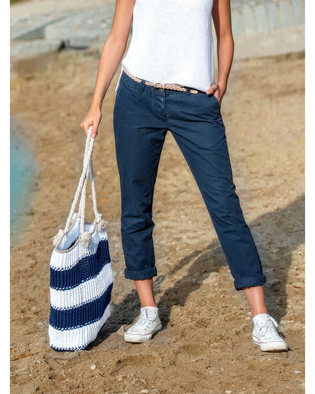 Bag with block stripes